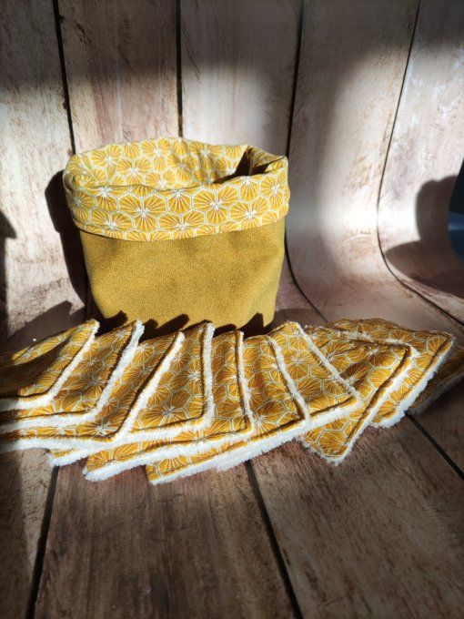 Panière et ses 10 lingettes lavables